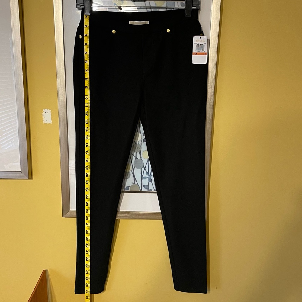 New Michael Kors Pants :: Size Small :: Black